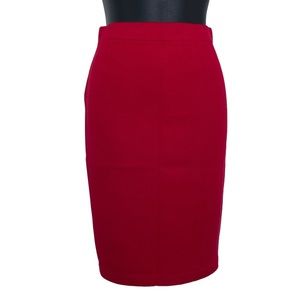 St. John Women’s Red Pencil Skirt Santana Knit - Size 2